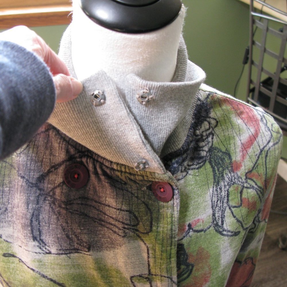 Desigual Abstract Floral Button Front Blazer Size Large - Picture 9 of 9